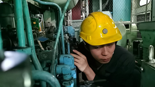 【一線：360行】機(jī)車制動機(jī)鉗工·火車頭“聽風(fēng)者”