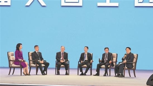 成為“大國(guó)工匠”——來自首屆大國(guó)工匠論壇的報(bào)道