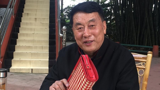中國夢·大國工匠篇｜陳云華：他將一片篾條剝成24層“紗” 富了全國竹編產(chǎn)業(yè)