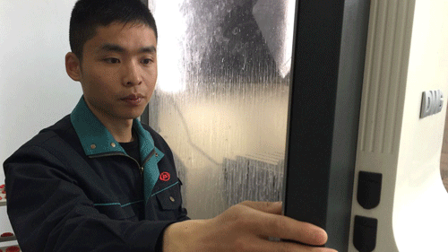 中國夢·大國工匠篇｜陳行行:憑實(shí)力證明“我行”