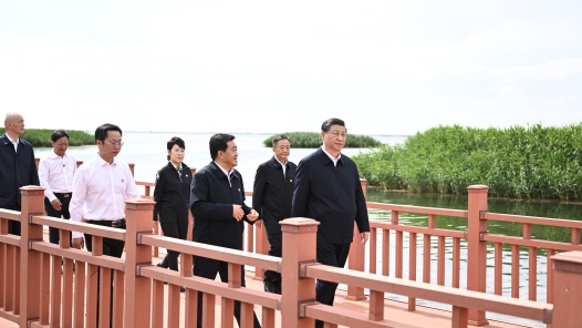 擦亮新時(shí)代黨的建設(shè)“金色名片”——以習(xí)近平同志為核心的黨中央貫徹執(zhí)行中央八項(xiàng)規(guī)定、推進(jìn)作風(fēng)建設(shè)紀(jì)實(shí)