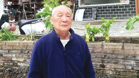 輝煌75載 與共和國同成長的勞動模范｜劉德興：“多干工作、多講奉獻(xiàn)”