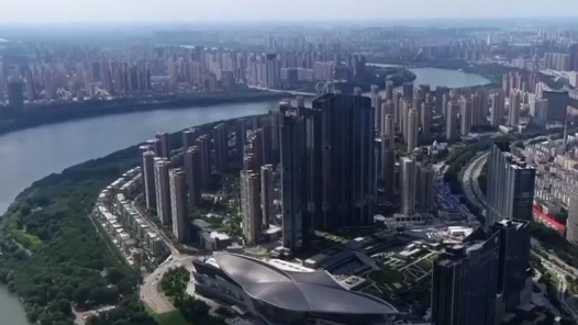 真抓實干 打開改革發(fā)展新天地｜遼寧河北以改造提升傳統(tǒng)產(chǎn)業(yè)發(fā)展新質(zhì)生產(chǎn)力 加快建設(shè)現(xiàn)代化產(chǎn)業(yè)體系
