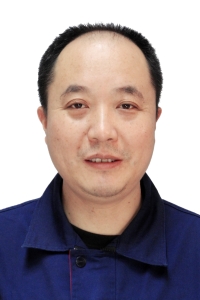 申寶建證件照