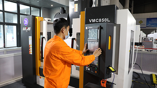 132名職工在企業(yè)技能競賽中達“級”拿“證”