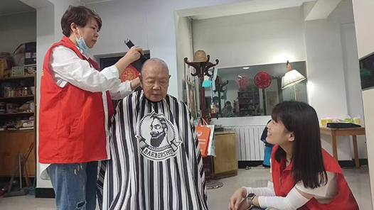 鍥而不舍落實(shí)中央八項(xiàng)規(guī)定精神｜西安市碑林區(qū)：加強(qiáng)作風(fēng)建設(shè) 為困難群眾精準(zhǔn)紓困