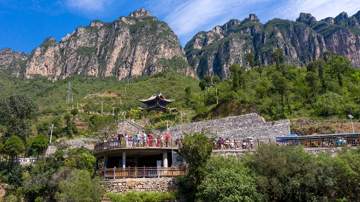 銘記歷史 緬懷先烈｜英雄的土地上，奮斗譜新篇