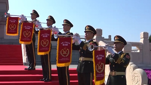 視頻｜中國人民解放軍軍樂團(tuán)小號手吹響《烈士紀(jì)念日號角》