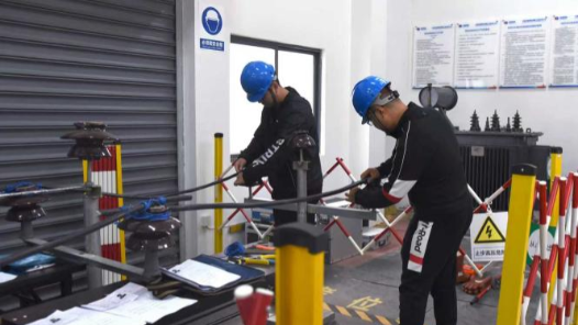 年培訓(xùn)超2000人！福建省福州市電建行業(yè)工匠學(xué)院賦能產(chǎn)業(yè)工人由“工”到“匠”