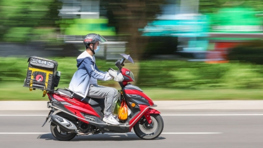 送溫暖?特別的“暖”給特別的你 新就業(yè)形態(tài)勞動者的“溫暖港灣”｜走訪筆記：俯身聽“新”聲 暖心伴同行