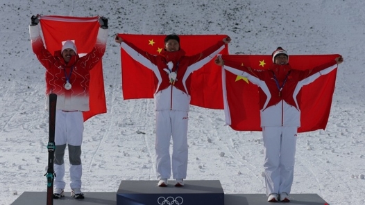 米蘭冬奧會(huì)自由式滑雪男子空中技巧決賽中國隊(duì)收獲1金1銅