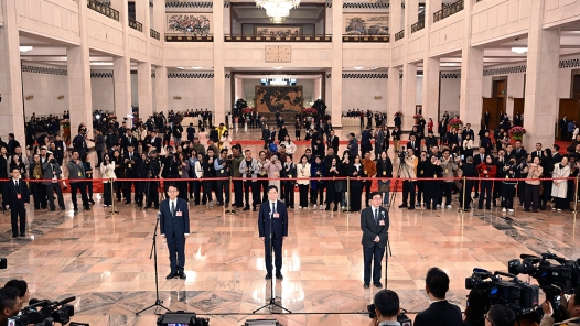 兩會·政協(xié)開幕丨全國政協(xié)十四屆四次會議首場“委員通道”集體采訪活動舉行