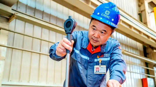 身邊的大國工匠·2025年“大國工匠年度人物”⑥｜為中國高鐵裝上國產(chǎn)“膝蓋”