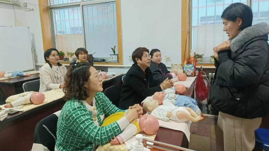 山東省煙臺(tái)市牟平區(qū)總工會(huì)：擴(kuò)崗育才一體聯(lián)動(dòng) 技能就業(yè)雙向賦能