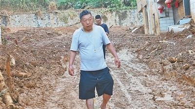 援手｜他不是“泥人”，是村民小組組長(zhǎng)