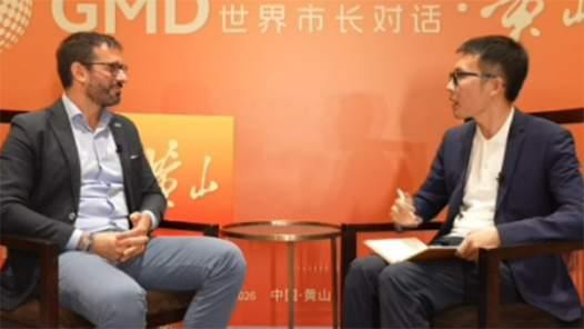 小城大考驗(yàn)：對(duì)話意大利市長(zhǎng)，在迎客與安居之間尋找平衡